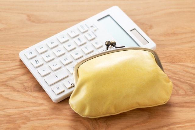 狩猟免許を持っているだけでも維持費や更新は面倒ではないのか？