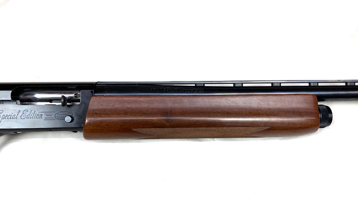 中古散弾銃　モスバーグM9200　12-28”交換チョーク式