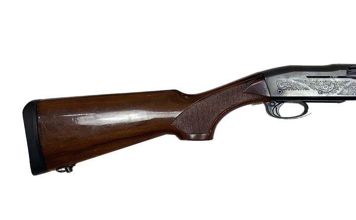 中古散弾銃　レミントン　11-96　12-28”交換チョーク式