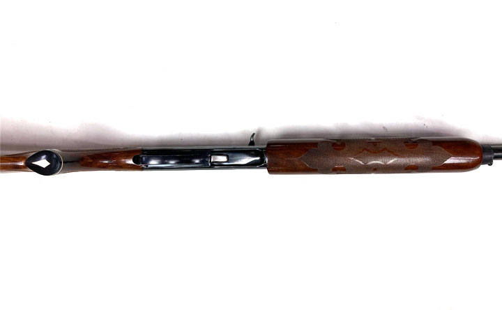 【SOLDOUT】中古散弾銃　レミントン　1100　12-26”替え銃身つき