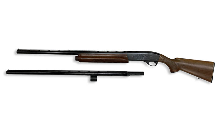 中古散弾銃　レミントン　1100　12-26”替え銃身付