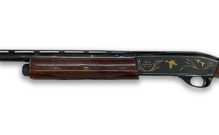 中古散弾銃　レミントン　1100記念銃　12-30”