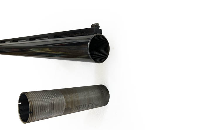 中古散弾銃　レミントン　1100記念銃　12-30”